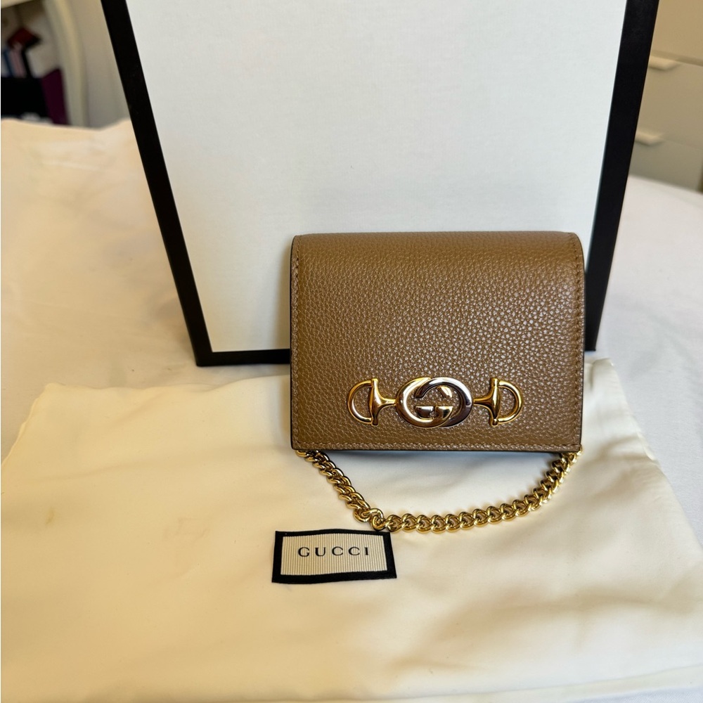 Authentic brand new gucci wallet with chain